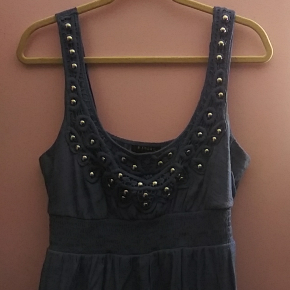 Ladies dress